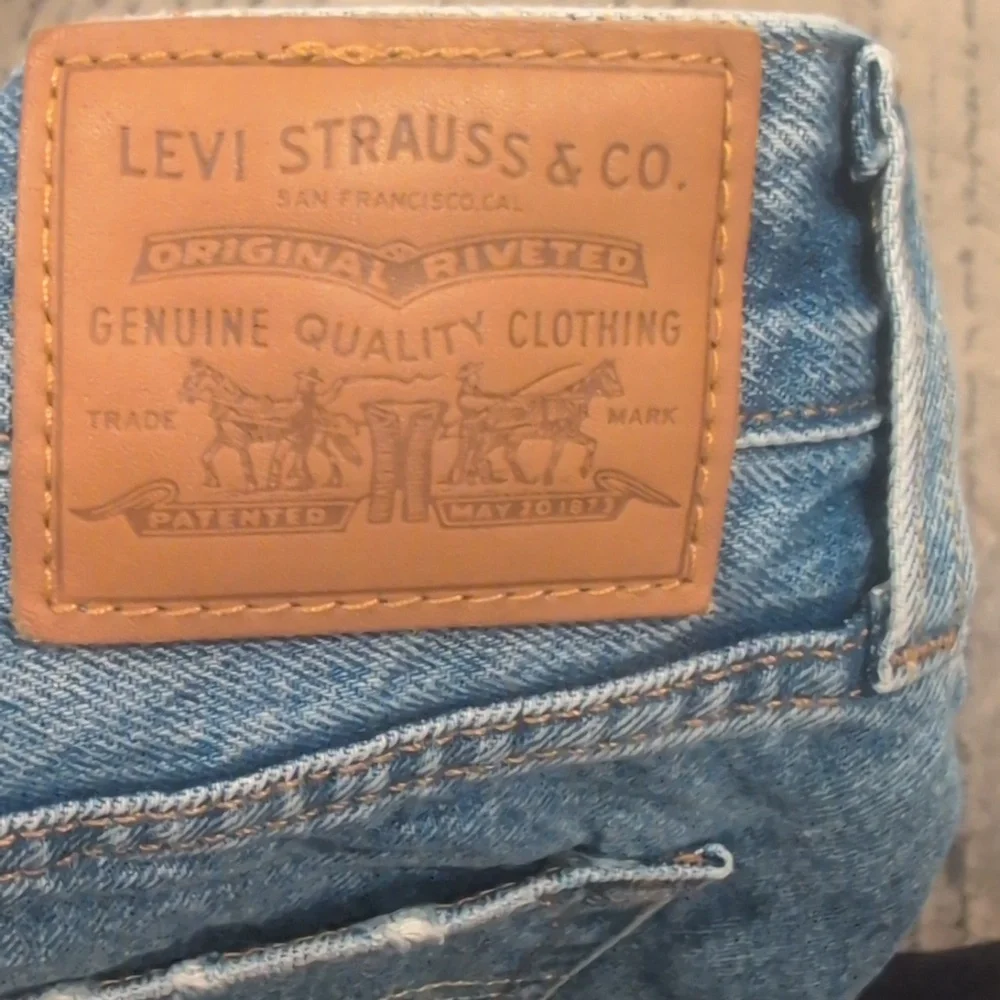 Levi's Icon Skirt Med Wash - Picture 4 of 6